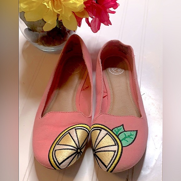 Lush Pink Summer Lemon Flats by Authentic American Heritage size 8 - Picture 2 of 7